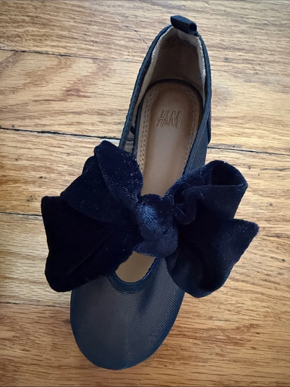 H&M Black Velvet Bow Girls Dress Flats